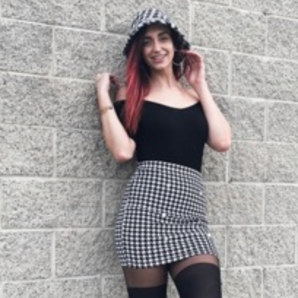 CHIC DOLLZ Houndstooth Bucket Hat -black - Picture 11 of 12